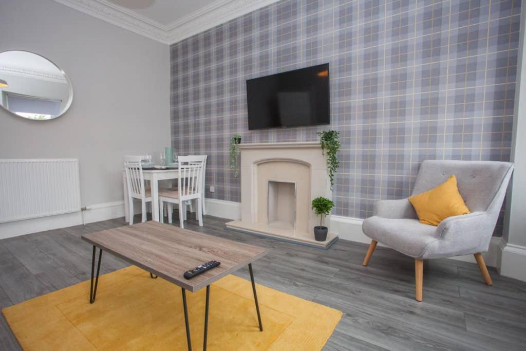 The Warwick Apartment Greenock Extérieur photo