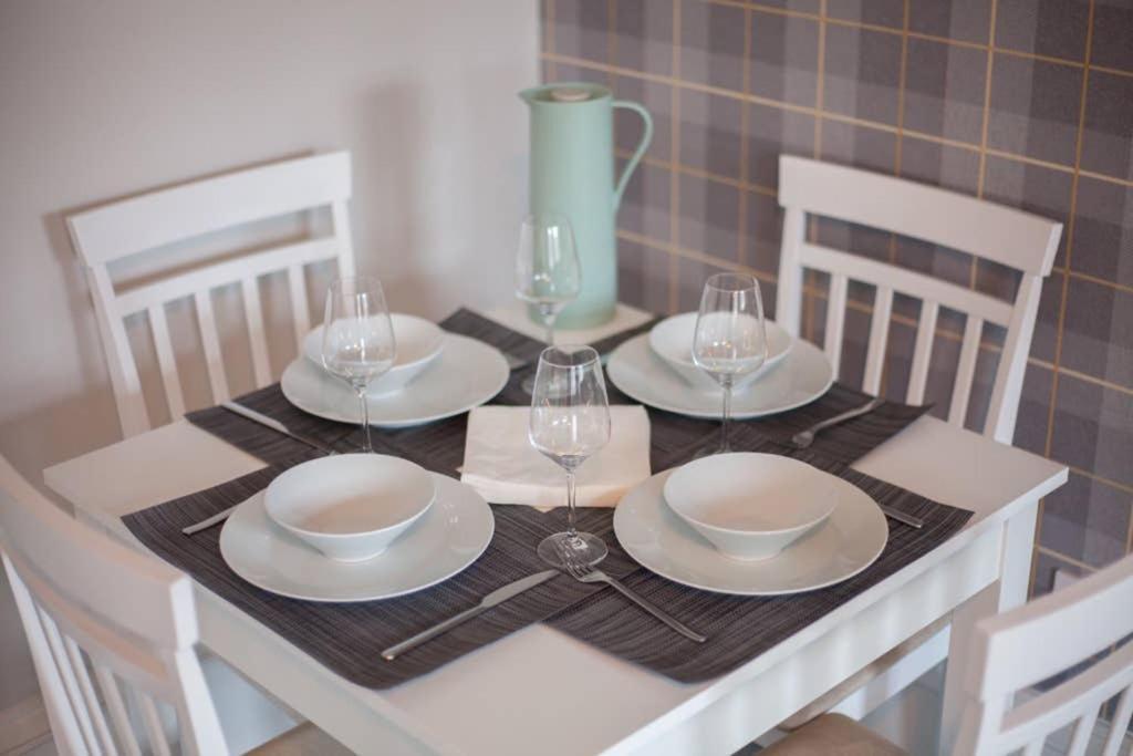 The Warwick Apartment Greenock Extérieur photo